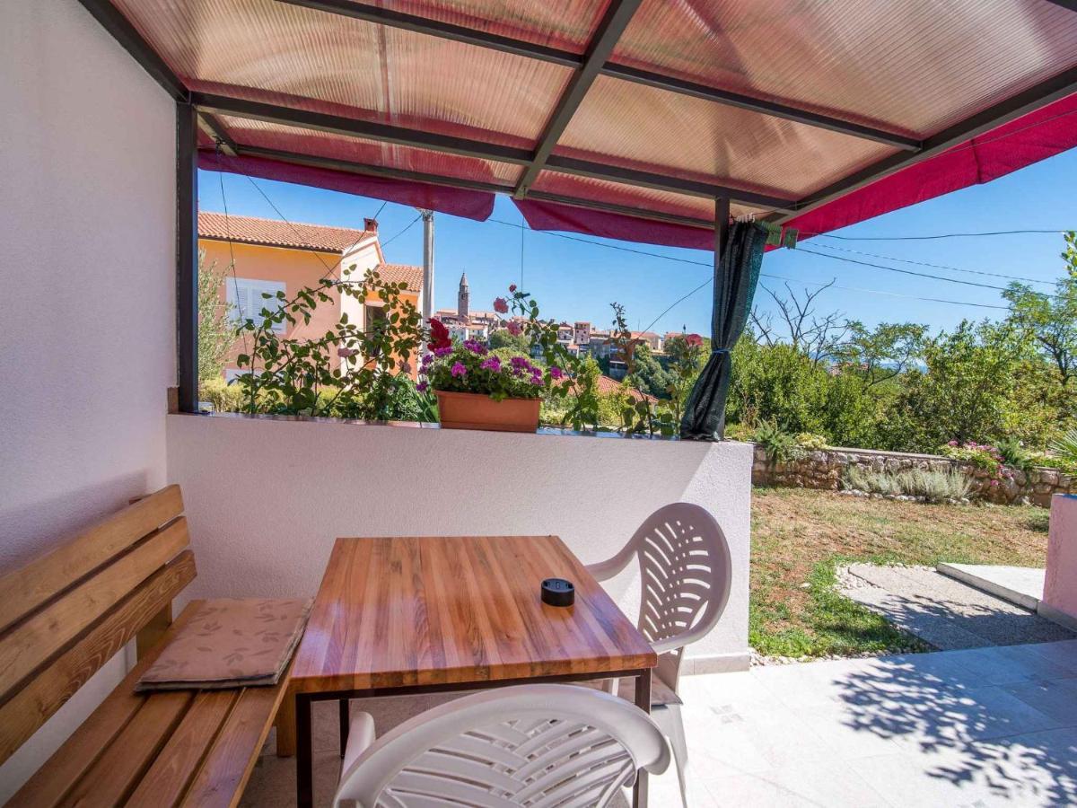 Apartment In Vrbnik/Insel Krk 13614 エクステリア 写真